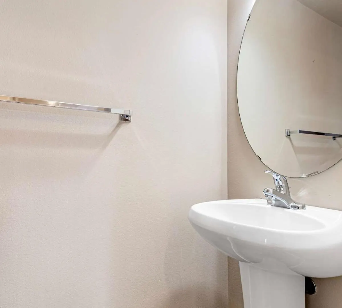Holiday home Prime Northgate Retreat Near Mall I-5 Light Rail Seattle
